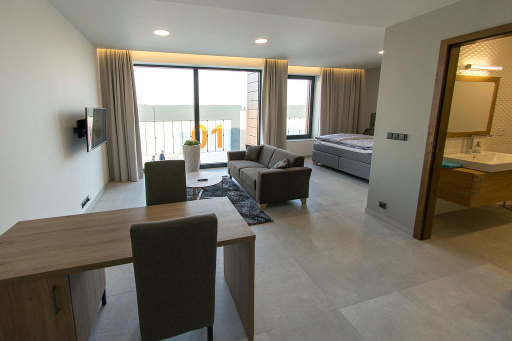 Mg Restaurace/Luxury Apartments Mladá Boleslav Εξωτερικό φωτογραφία
