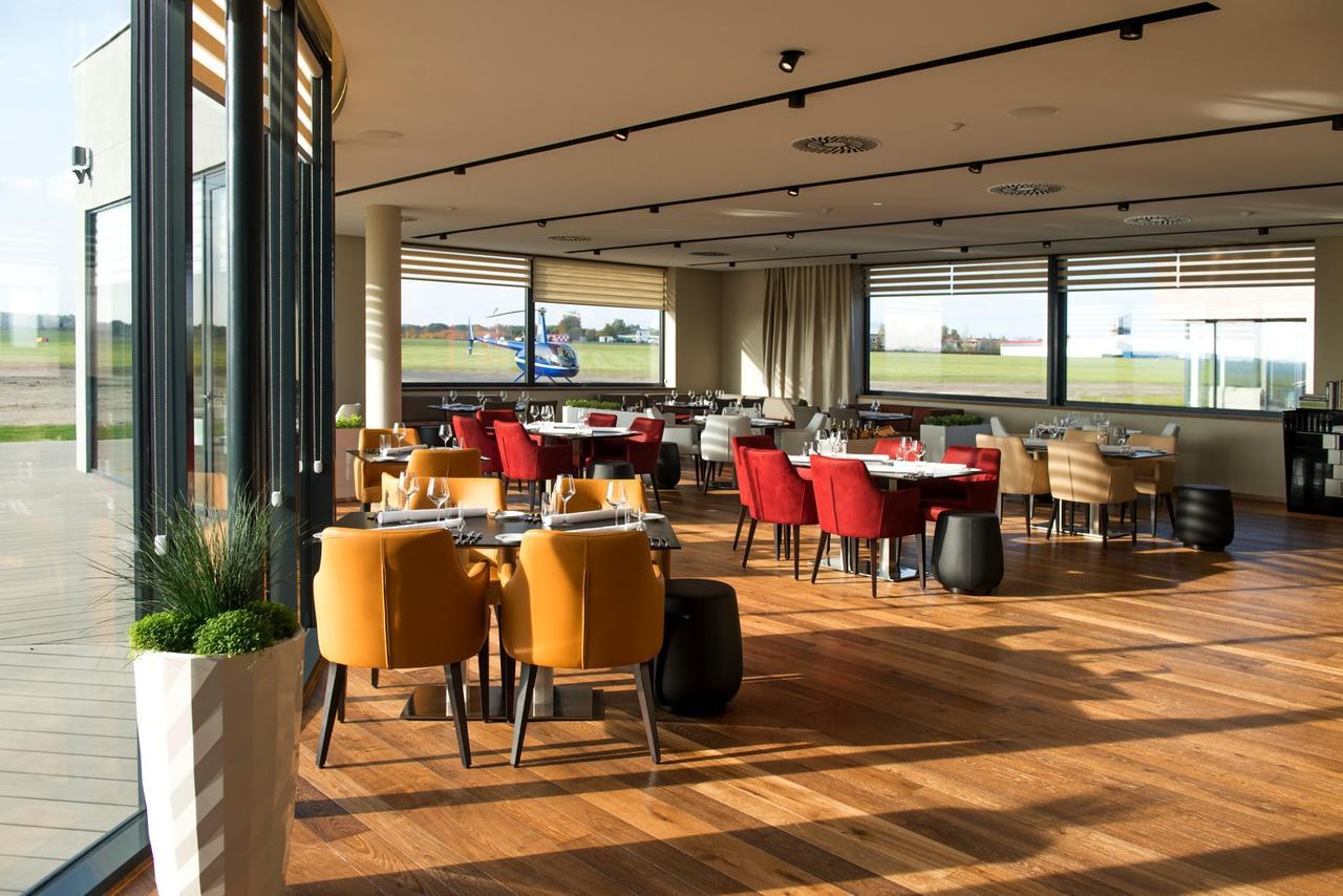Mg Restaurace/Luxury Apartments Mladá Boleslav Εξωτερικό φωτογραφία